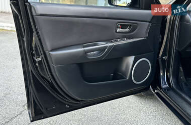 Седан Mazda 3 2006 в 