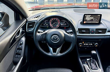 Седан Mazda 3 2013 в 