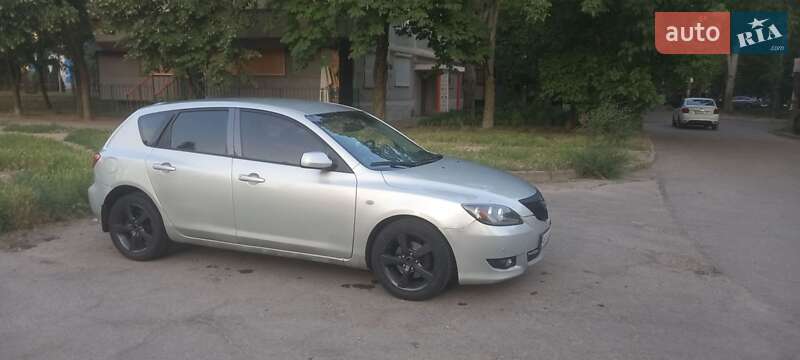 Хэтчбек Mazda 3 2003 в Запорожье