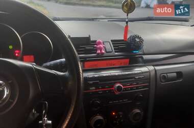 Хэтчбек Mazda 3 2003 в Запорожье