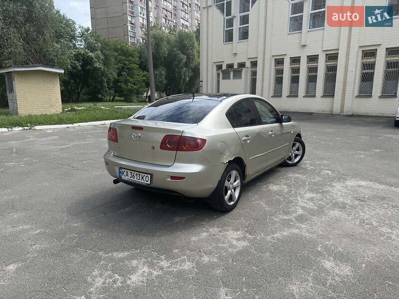 Седан Mazda 3 2005 в Киеве