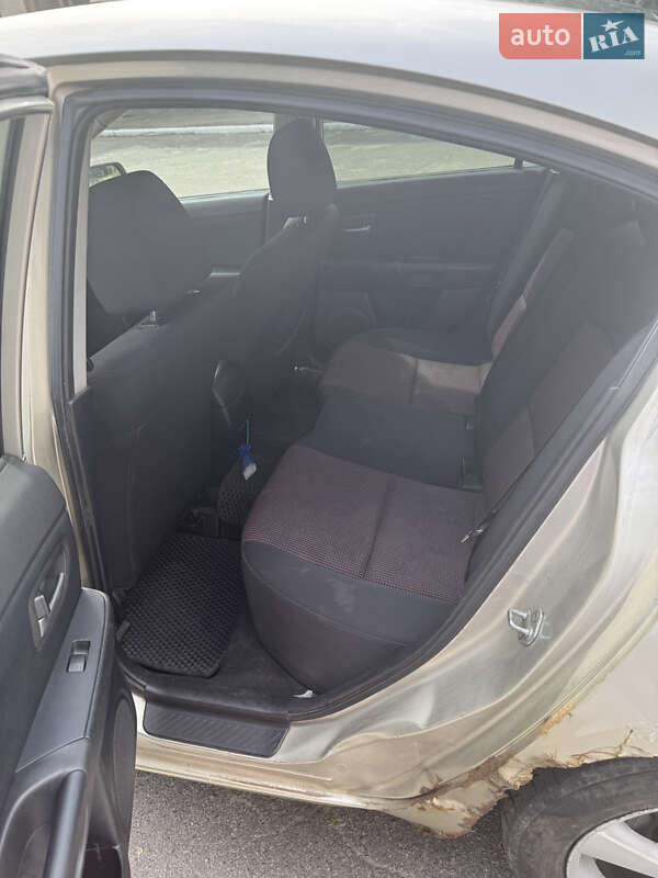 Седан Mazda 3 2005 в Киеве