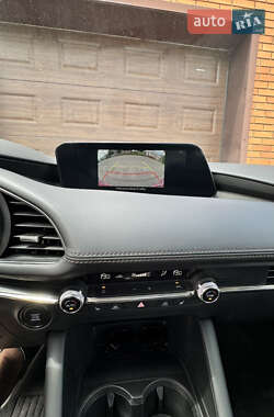 Седан Mazda 3 2022 в 
