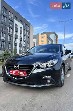 Хетчбек Mazda 3 2014 в Рівному