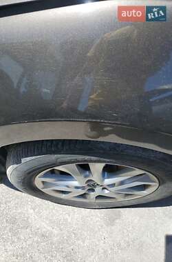 Седан Mazda 3 2013 в Чернівцях