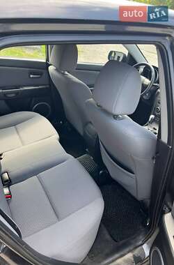 Хэтчбек Mazda 3 2007 в 