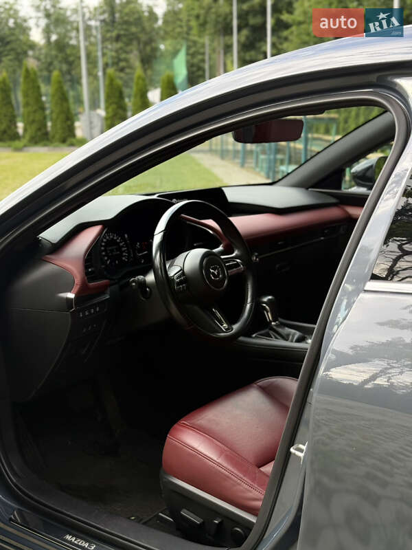 Хэтчбек Mazda 3 2020 в Харькове