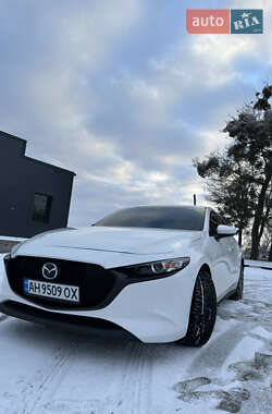 Хэтчбек Mazda 3 2019 в 