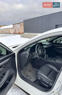 Хэтчбек Mazda 3 2019 в 