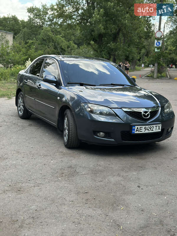 Седан Mazda 3 2008 в Павлограде