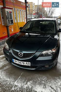 Седан Mazda 3 2005 в Лиманському