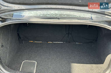 Седан Mazda 3 2004 в 
