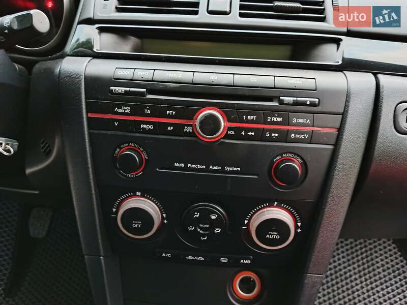 Хетчбек Mazda 3 2006 в Бучачі