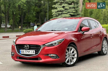 Хэтчбек Mazda 3 2017 в Виннице