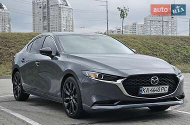 Седан Mazda 3 2023 в Киеве