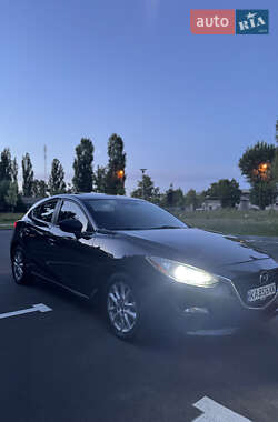 Хетчбек Mazda 3 2016 в 