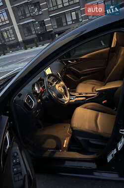 Хетчбек Mazda 3 2016 в 