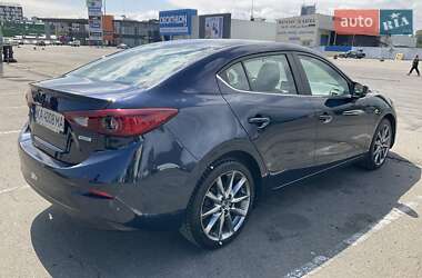 Седан Mazda 3 2017 в Києві