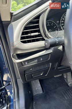 Седан Mazda 3 2021 в 