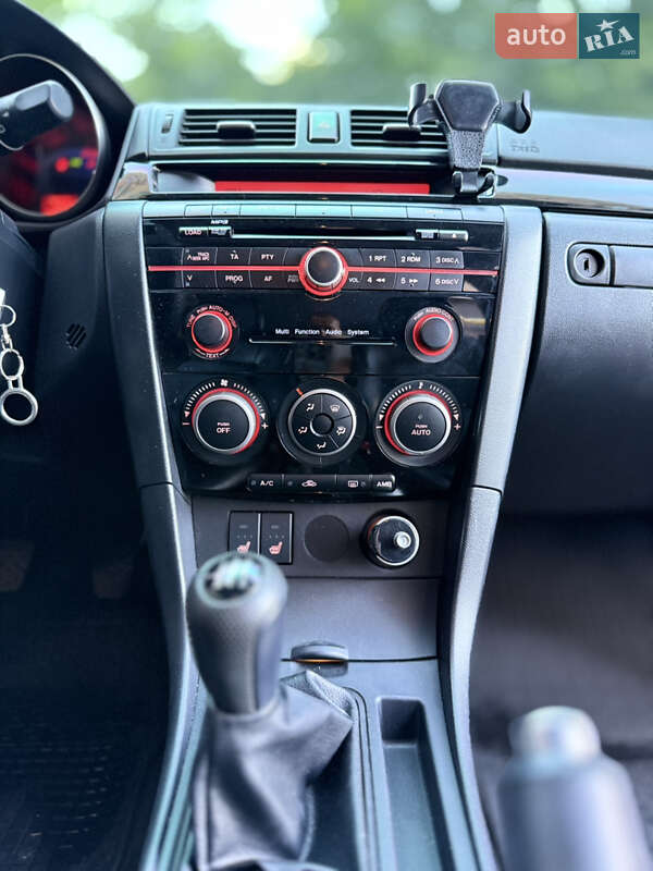 Хэтчбек Mazda 3 2008 в Виннице