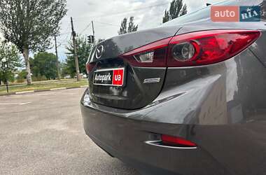 Седан Mazda 3 2018 в 