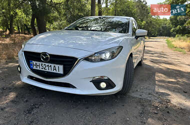 Хэтчбек Mazda 3 2014 в Одессе