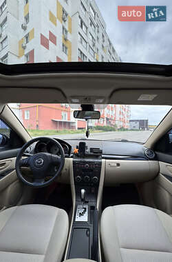 Седан Mazda 3 2007 в 