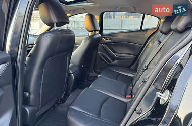 Хэтчбек Mazda 3 2014 в 