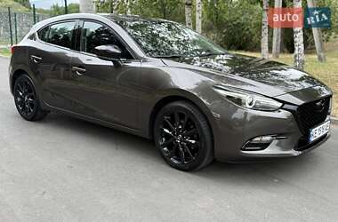 Хэтчбек Mazda 3 2017 в 