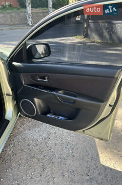 Седан Mazda 3 2008 в 