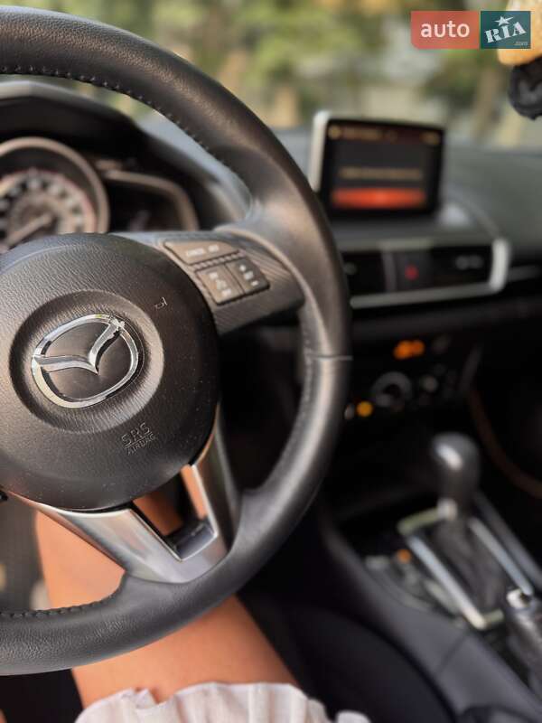 Седан Mazda 3 2016 в Києві