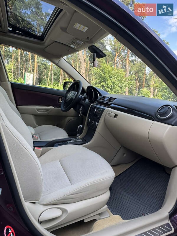 Седан Mazda 3 2007 в Киеве