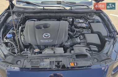 Седан Mazda 3 2018 в 