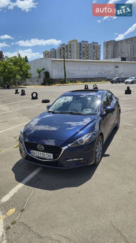 Седан Mazda 3 2018 в Одессе