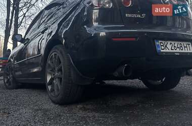 Седан Mazda 3 2006 в 