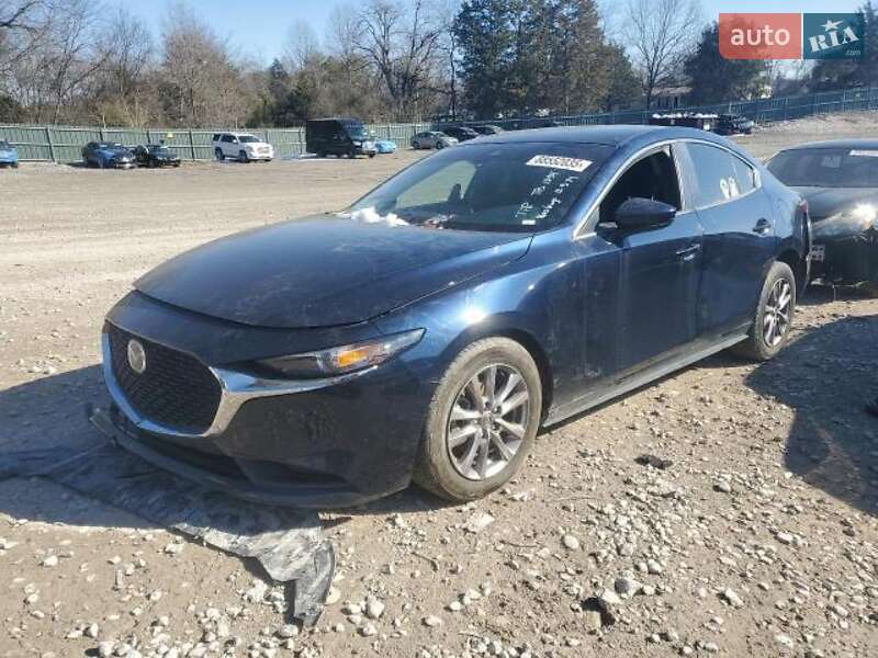 Седан Mazda 3 2020 в 