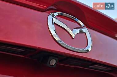 Седан Mazda 3 2016 в 