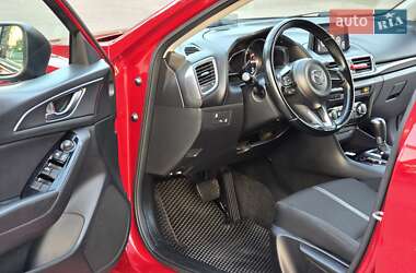 Седан Mazda 3 2016 в 
