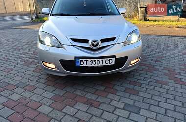 Хэтчбек Mazda 3 2009 в 