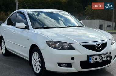 Седан Mazda 3 2008 в Обухове