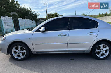 Седан Mazda 3 2005 в Миргороді