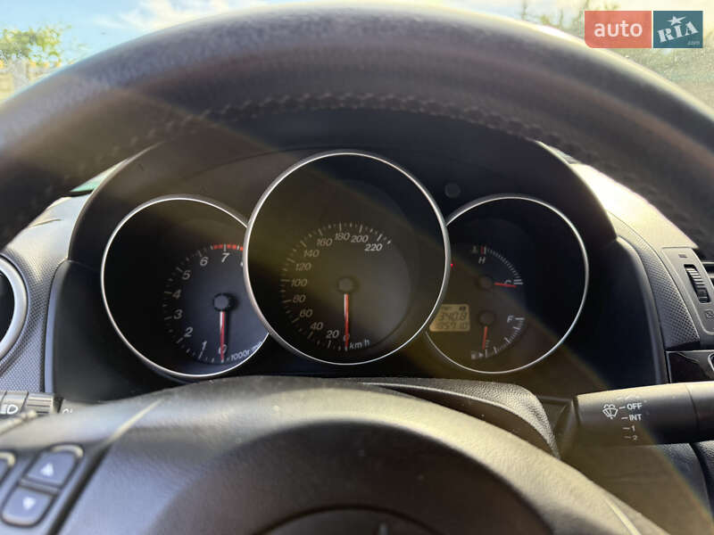 Седан Mazda 3 2005 в Миргороде