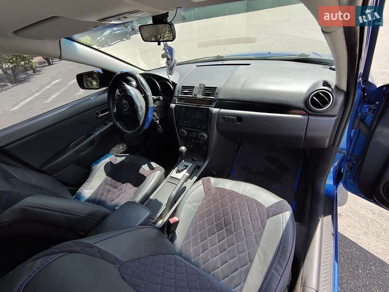 Седан Mazda 3 2005 в Харкові