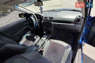 Седан Mazda 3 2005 в 
