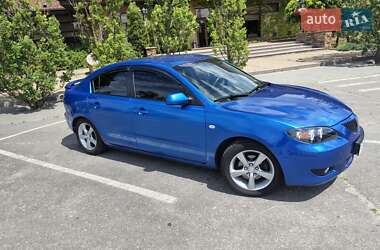 Седан Mazda 3 2005 в 
