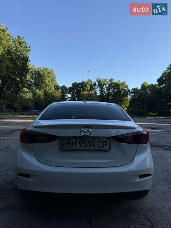 Седан Mazda 3 2015 в Сумах