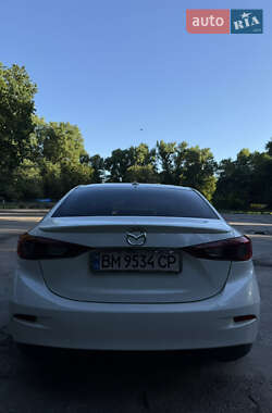 Седан Mazda 3 2015 в 