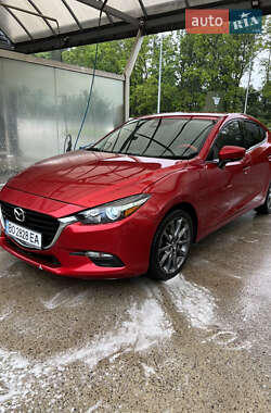 Седан Mazda 3 2018 в Тернополе