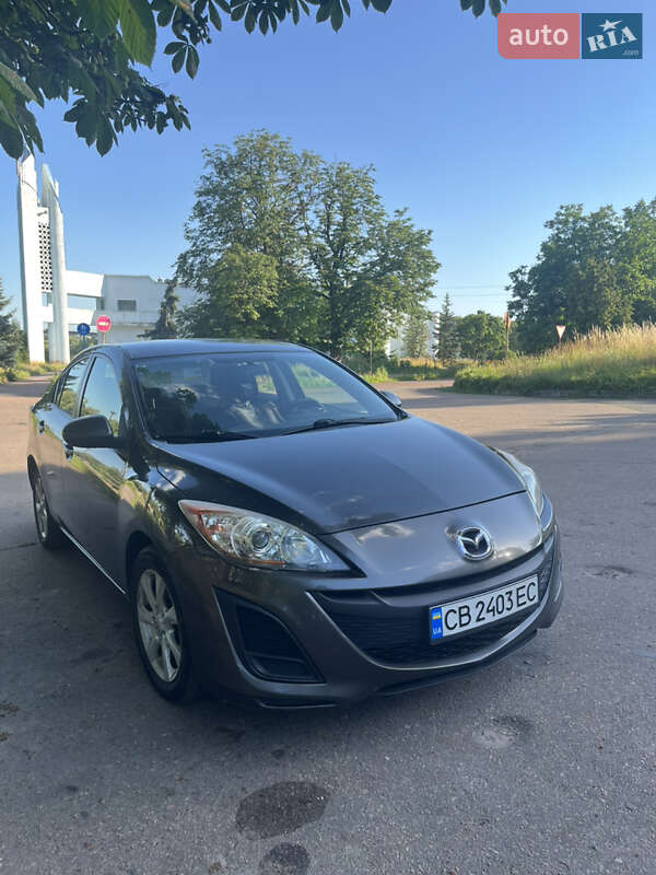 Седан Mazda 3 2009 в Чернигове