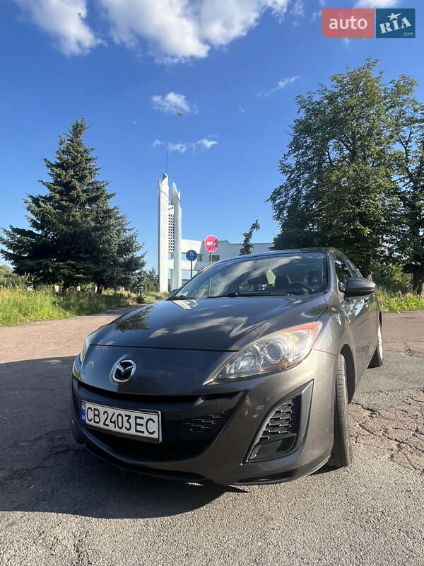 Седан Mazda 3 2009 в Чернигове